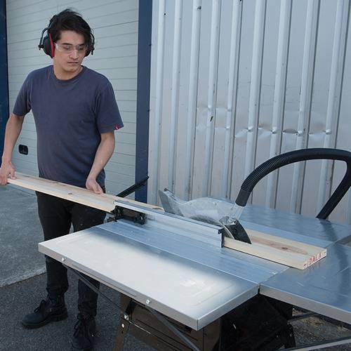 Silverstorm 1600W Table Saw 254mm - - Image 4