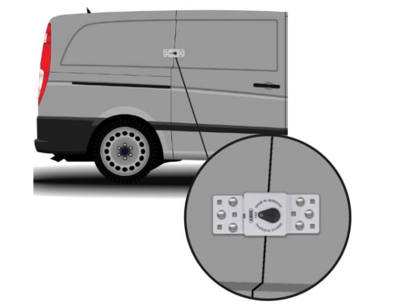 142 Series Sliding Door Van Lock & 23/70mm Diskus® Padlock ABU82983 - Image 2