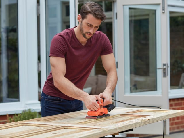 BEW220 Heritage 1/3 Sheet Sander 150W 240V B/DBEW220 - Image 5