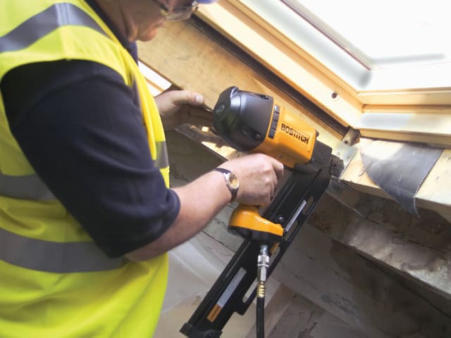 F21PL-E Pneumatic Roundhead & MCN Stick Nailer 38-90mm BOSF21PLE - Image 4