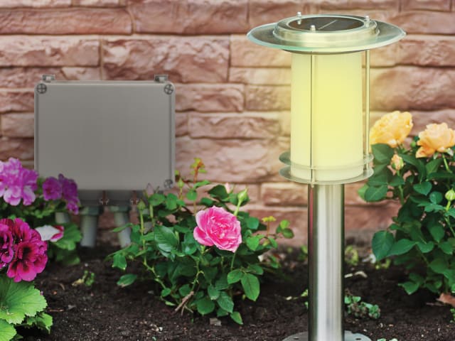 Outdoor 3-Way Switch Box & Remote BYRSH5SET - Image 2