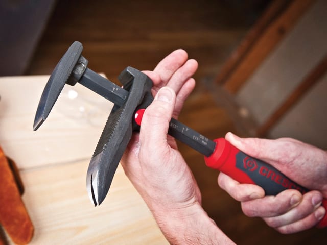Adjustable Pry Bar with Nail Puller 400mm (16in) CREDB16 - Image 4
