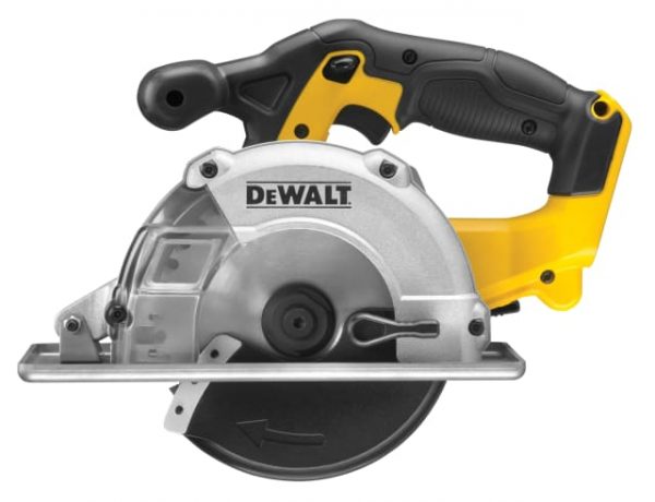 DCS373N XR Metal Cutting Circular Saw 140mm 18V Bare Unit DEWDCS373N - Image 3