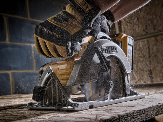 Cordless Construction Trim Saw Blade 165 x 20mm x 24T DEWDT1949QZ - Image 2