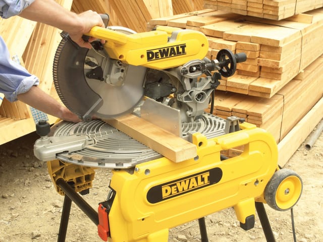 Series 40 Circular Saw Blade 305 x 30mm x 80T TCG/Neg DEWDT4288QZ - Image 2