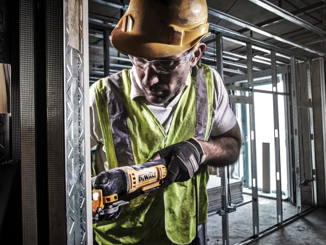 DWE315B Corded Multi-Tool with Bag 300W 240V DEWDWE315B - Image 3