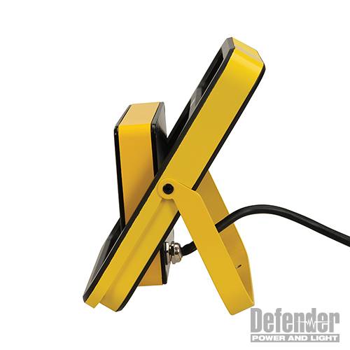 LED Slim Floor Light 240V 20W E206012 - Image 3