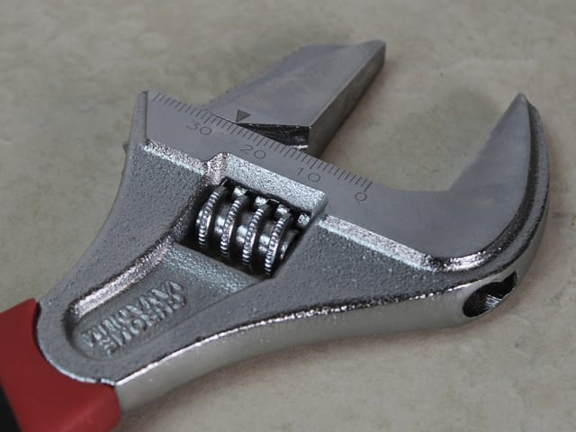 Adjustable Spanner Wide Mouth 46mm Capacity 200mm FAIAS200W46 - Image 4
