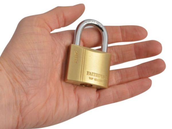 Brass Padlock 40mm 3 Keys FAIPLB40 - Image 4