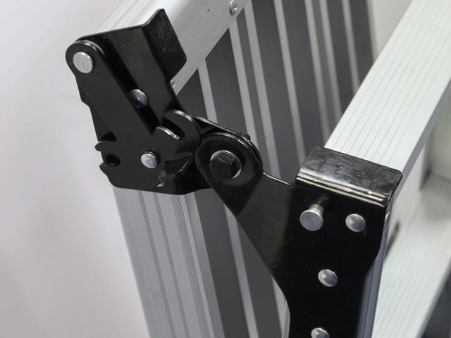 Fold Away Step Up Aluminium L100 x H52 x W30cm FAISTEPUP3 - Image 5