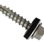 TechFast Metal Roofing to Timber Hex Screw T17 Gash Point 6.3 x 32mm Box 100 FORTFHWP6332