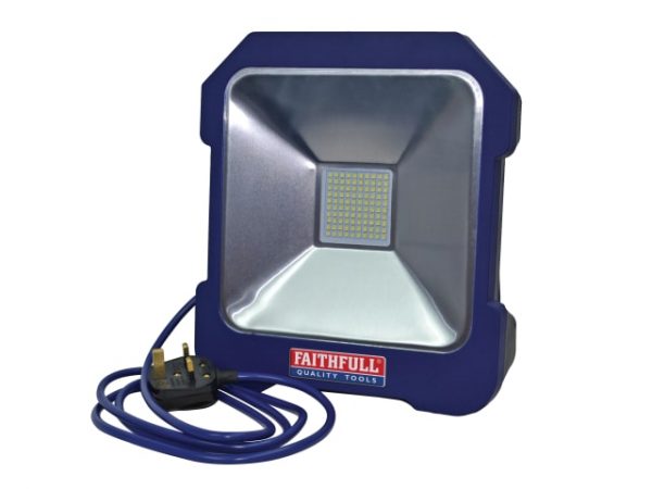 SMD LED Task Light with Power Take Off 20W 240V FPPSLTL20 - Image 2