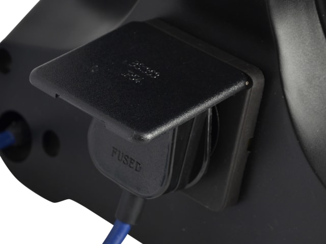 Task Light with Power Take-Off 38W 240V FPPSLTL38IM - Image 2