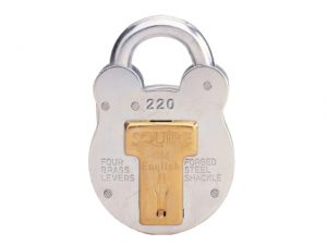 220 Old English Padlock with Steel Case 38mm HSQ220