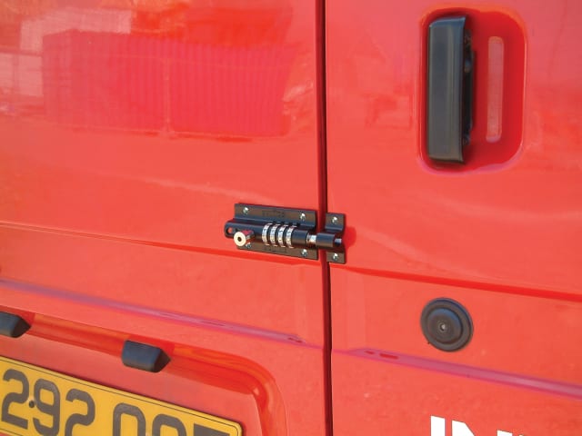 CombiBolt 4 Re-Codable Locking Bolt Black 120mm HSQCOMBI2 - Image 3