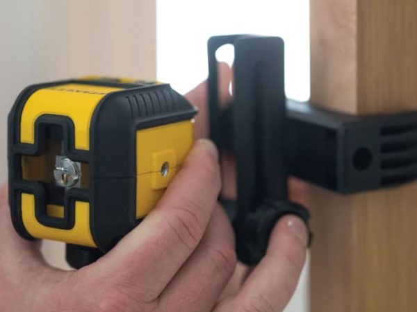 Cubix Cross Line Laser Level (Green Beam) INT177499 - Image 2