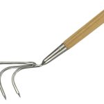 Stainless Steel Long Handled 3-Prong Cultivator -  FSC® K/S70100042