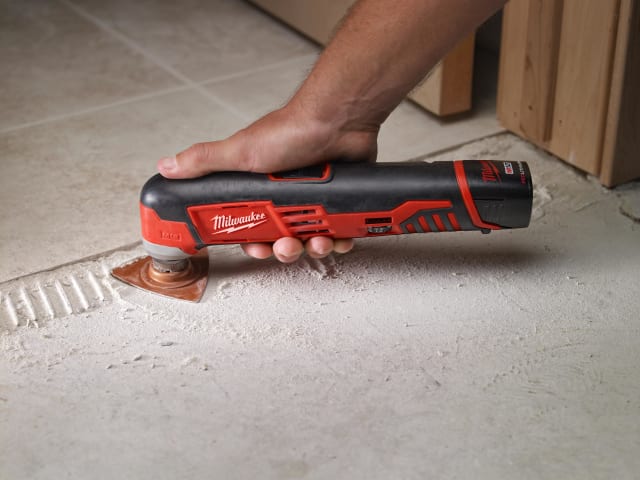 C12 MT-0 Compact Cordless Multi-Tool 12V Bare Unit MILC12MT0 - Image 2