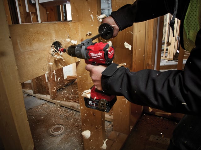 M18 FPD2-502X FUEL Combi Drill 18V 2 x 5.0Ah Li-ion MILM18FPD25X - Image 2