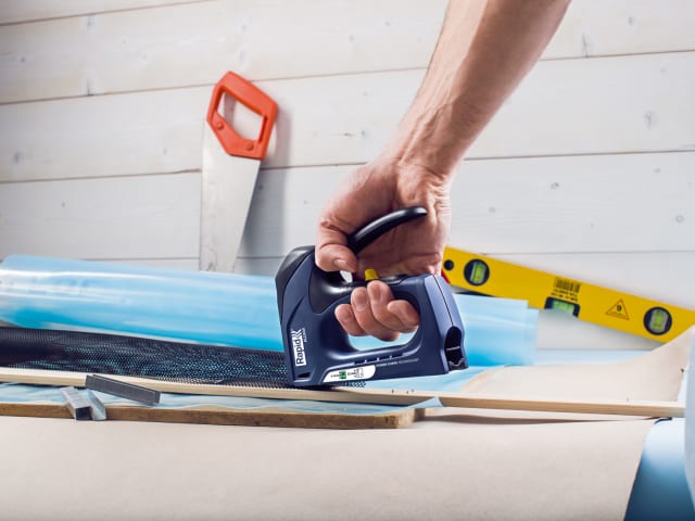 ALU940 Combi Tackers with Powercurve® Technology RPDALU940 - Image 3