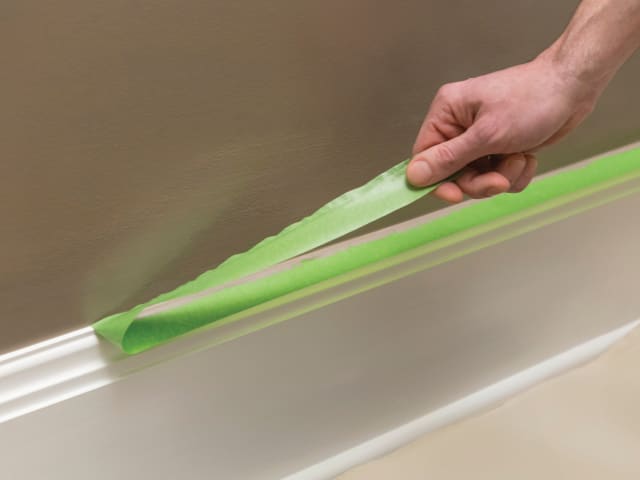 FrogTape® Multi-Surface Masking Tape 24mm x 41.1m - Hang Pack SHU104923 - Image 2