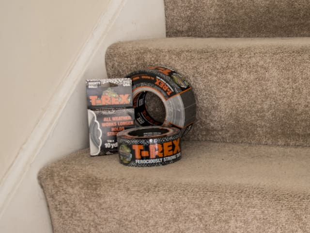 T-REX® Duct Tape 25mm x 9.1m Graphite Grey SHU241330 - Image 2