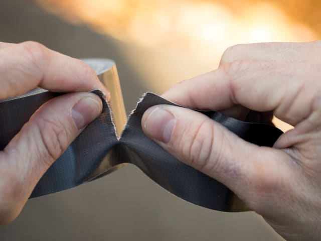 T-REX® Duct Tape 25mm x 9.1m Graphite Grey SHU241330 - Image 5