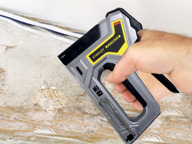 TR350 FatMax Heavy-Duty Stapler / Nailer STA6TR350 - Image 4