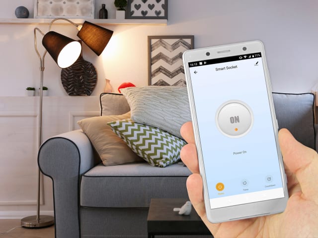 Wi-Fi Smart Socket UNC66774 - Image 2