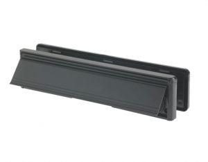 Letter Plate Black (Visi-Packed) 300mm (12in) YALLP440606C