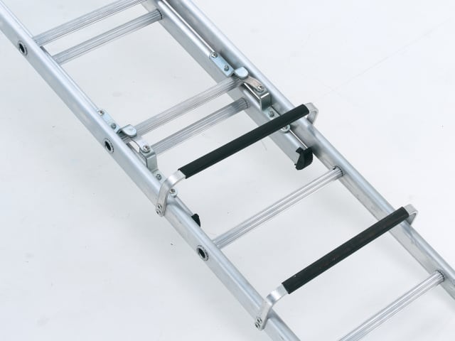Industrial Roof Ladder 2-Part 1 x 11 & 1 x 12 Rungs 7.27m ZAR100622 - Image 2